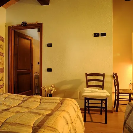 Pensionat Maison Lombard 3*