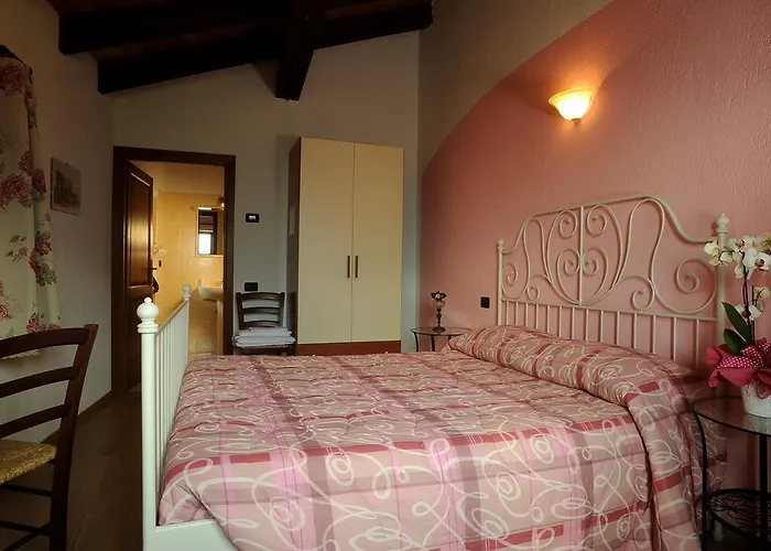 Πανσιόν Maison Lombard